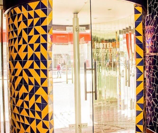 호텔 Condesa Americana