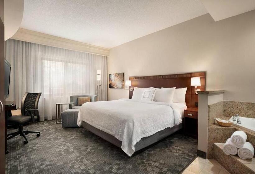 Отель Courtyard By Marriott Middletown Goshen