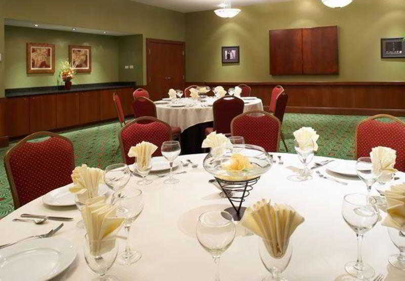 ホテル Courtyard Daytonuniversity Of Dayton