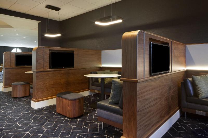 호텔 Courtyard By Marriott Newark Silicon Valley