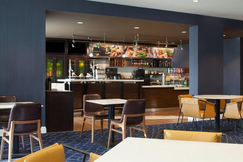 호텔 Courtyard By Marriott Newark Silicon Valley