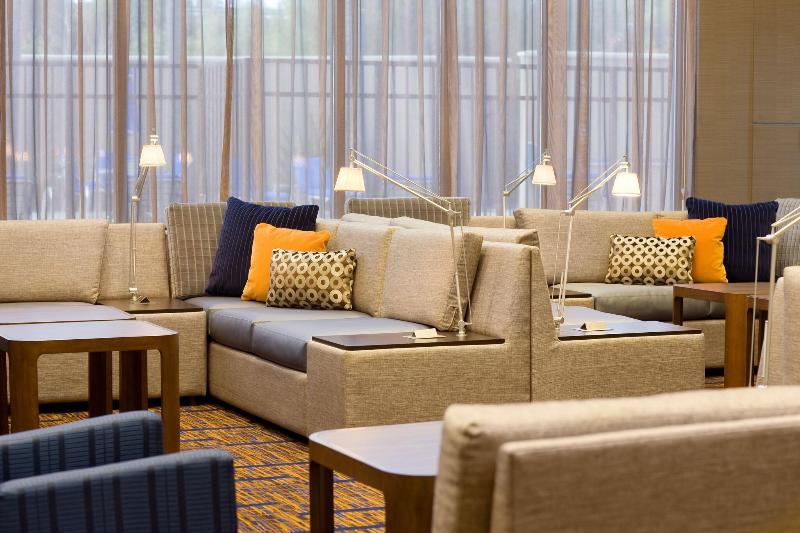 호텔 Courtyard By Marriott Newark Silicon Valley