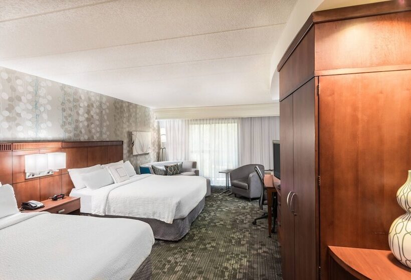 فندق Courtyard By Marriott Providence Lincoln