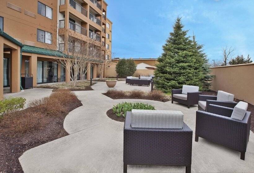 فندق Courtyard By Marriott Somerset