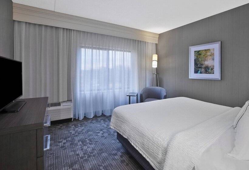 فندق Courtyard By Marriott Somerset