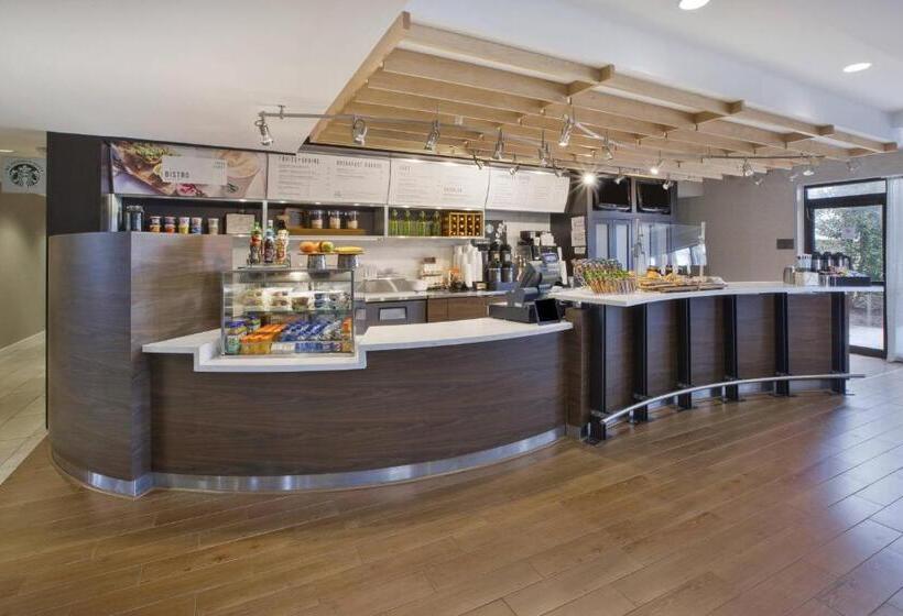 فندق Courtyard By Marriott Somerset