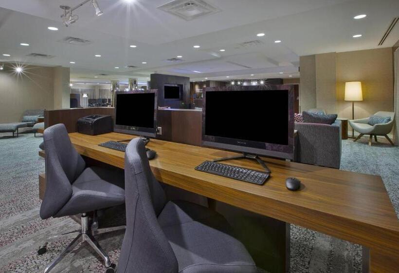 فندق Courtyard By Marriott Somerset