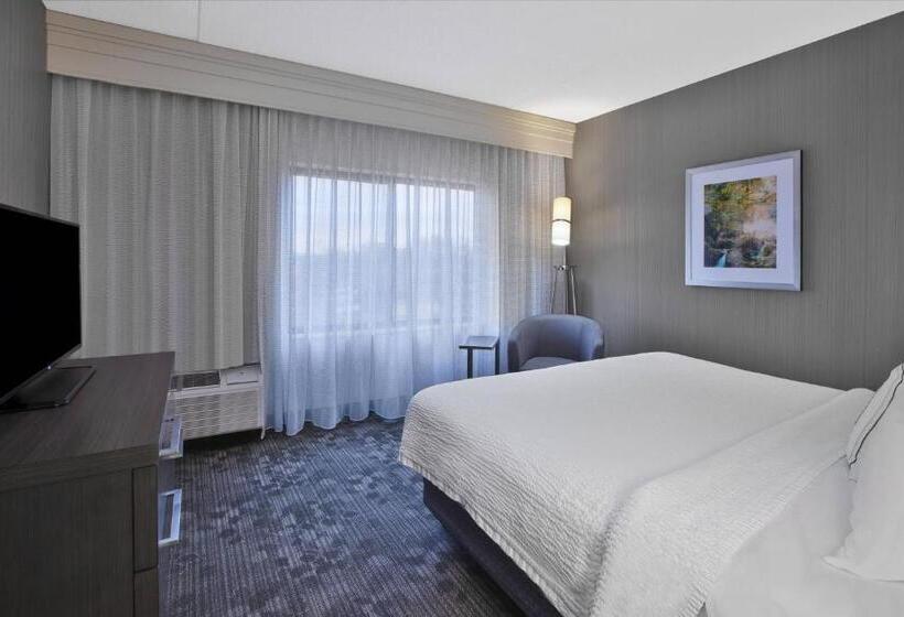 فندق Courtyard By Marriott Somerset