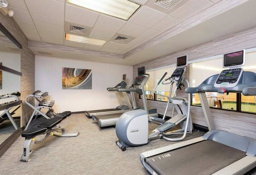 בית מלון כפרי Courtyard By Marriott Traverse City