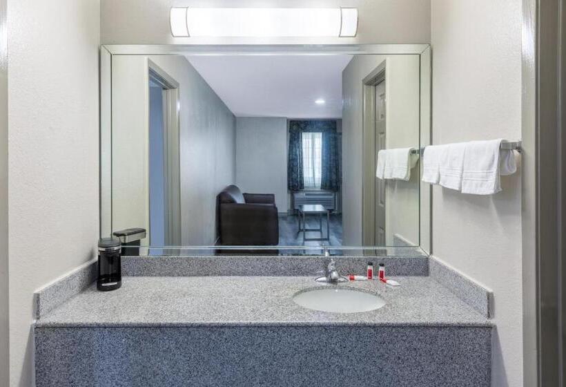 酒店 Days Inn By Wyndham Baytown Tx