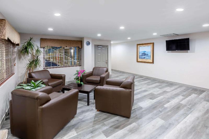 酒店 Days Inn By Wyndham Baytown Tx