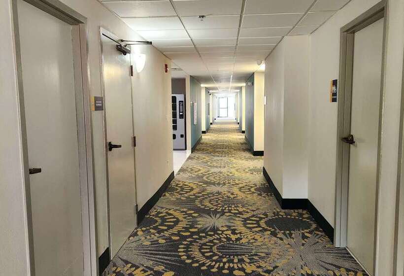 فندق Days Inn By Wyndham Laplace New Orleans