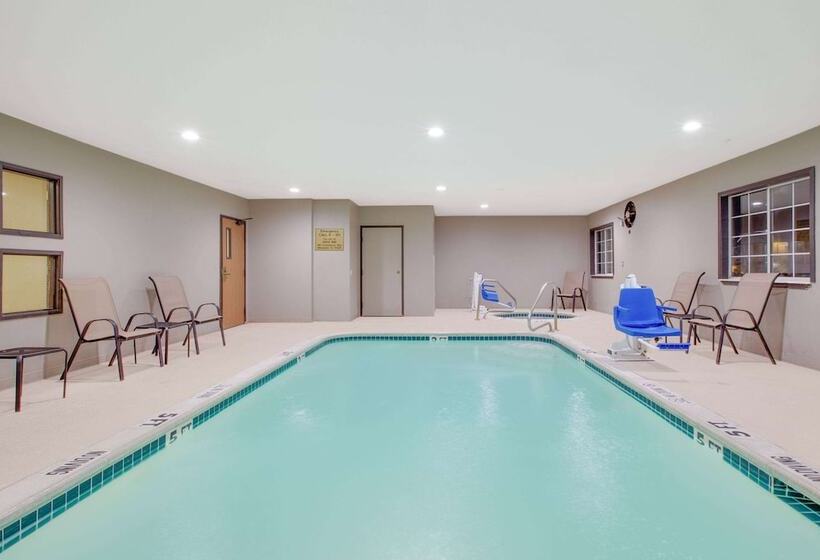 호텔 Days Inn By Wyndham Mesquite Rodeo Tx