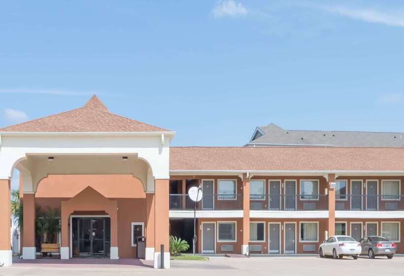 בית מלון כפרי Days Inn By Wyndham Sulphur La