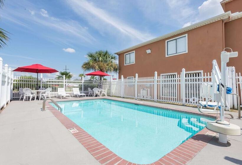 בית מלון כפרי Days Inn By Wyndham Sulphur La