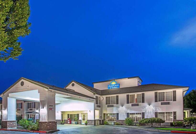 Szálloda Days Inn & Suites By Wyndham Gresham
