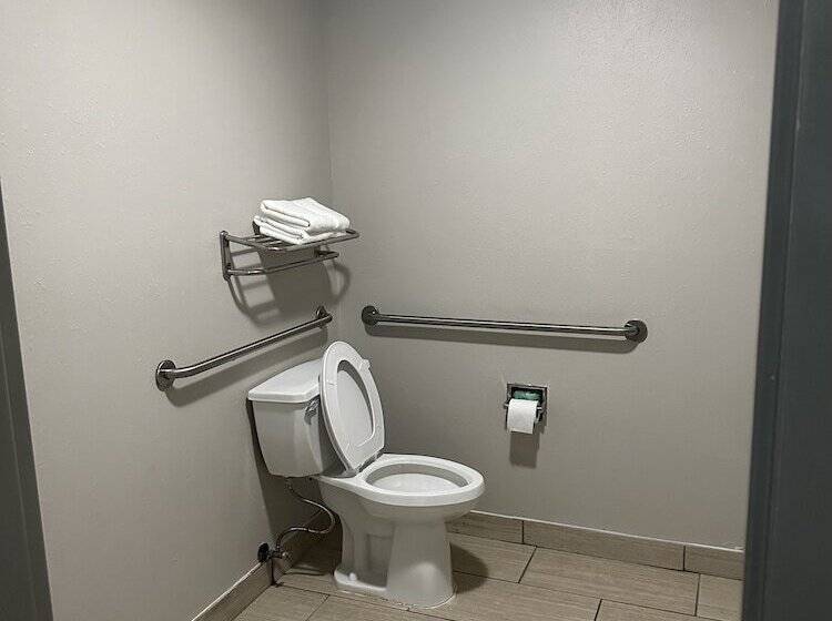 فندق Days Inn & Suites By Wyndham Opelousas