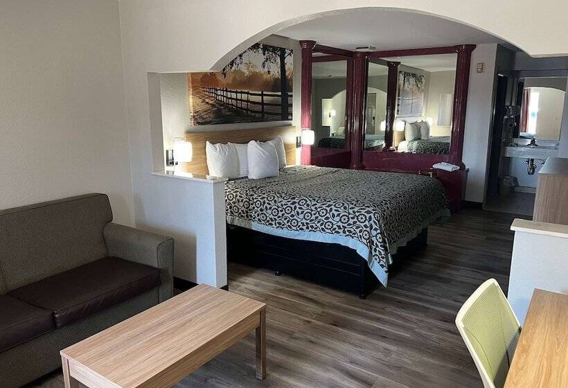 فندق Days Inn & Suites By Wyndham Opelousas