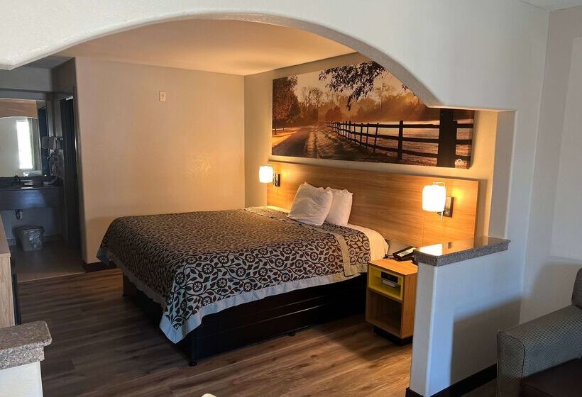 فندق Days Inn & Suites By Wyndham Opelousas