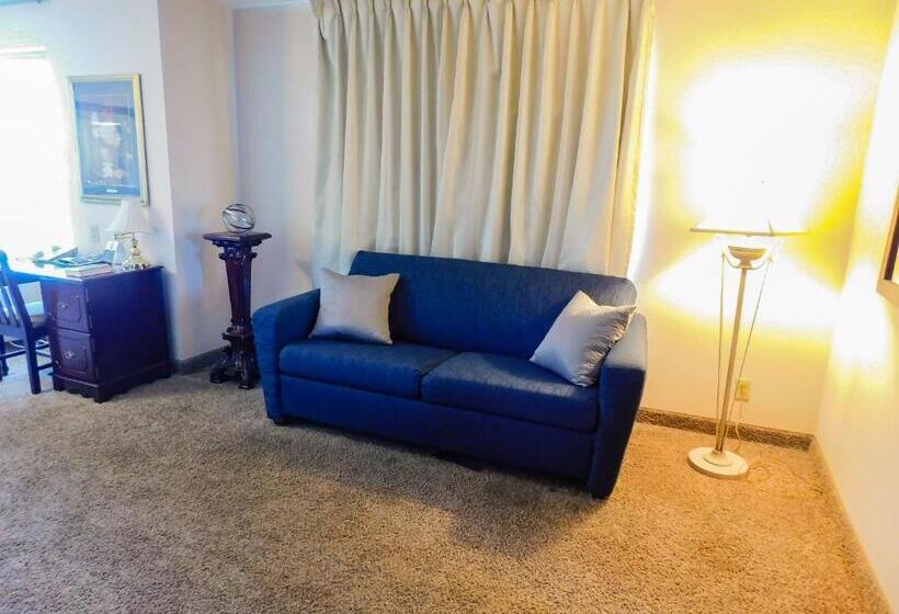 فندق Days Inn & Suites By Wyndham Pocahontas