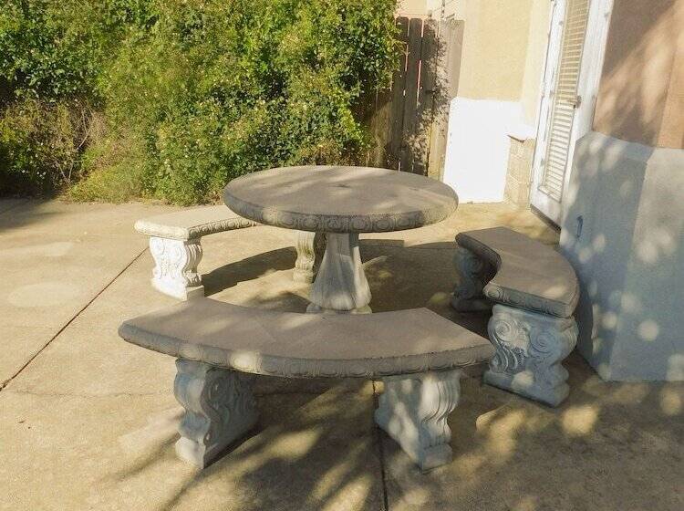 فندق Days Inn & Suites By Wyndham Pocahontas