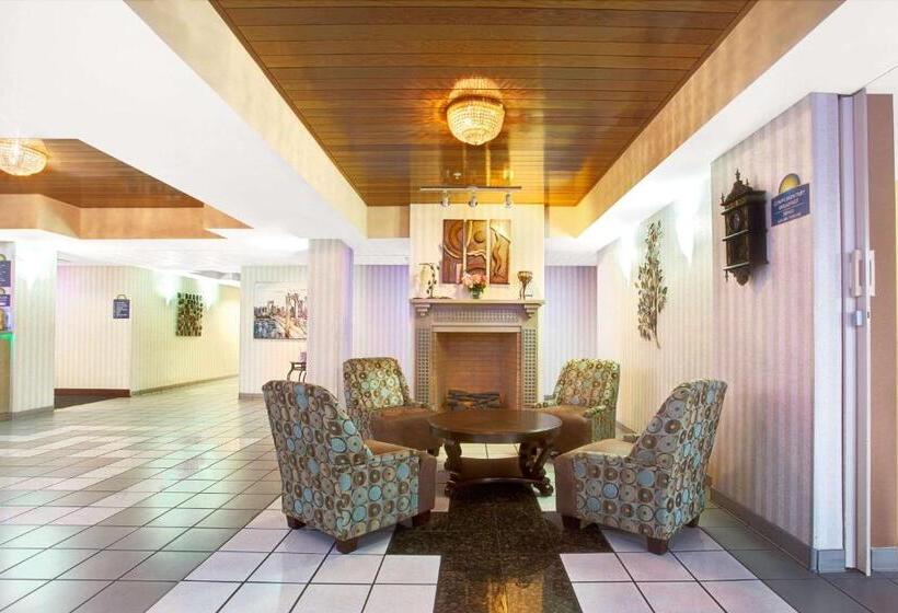 فندق Days Inn & Suites By Wyndham Ridgeland