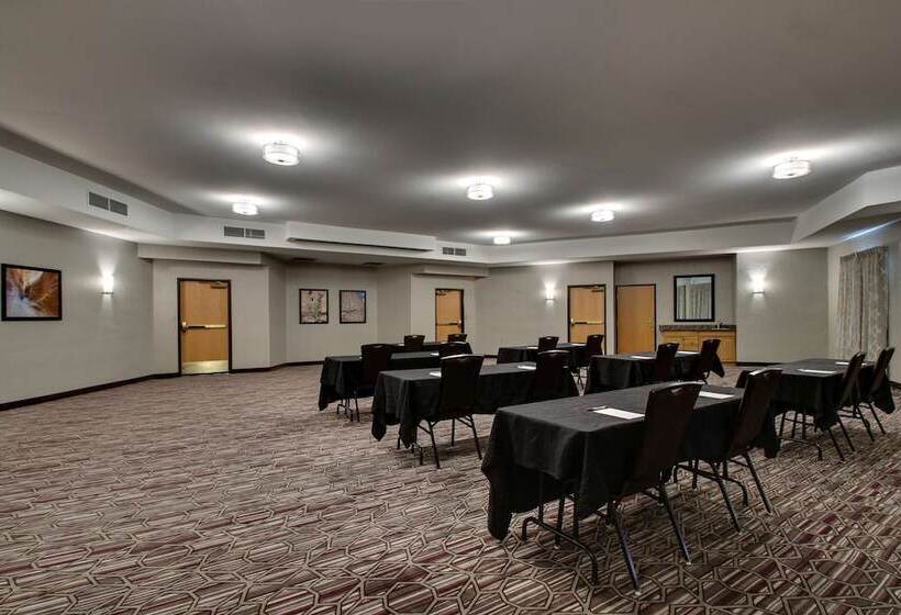 ホテル Drury Inn & Suites Albuquerque North