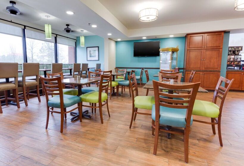 فندق Drury Inn & Suites Birmingham Grandview