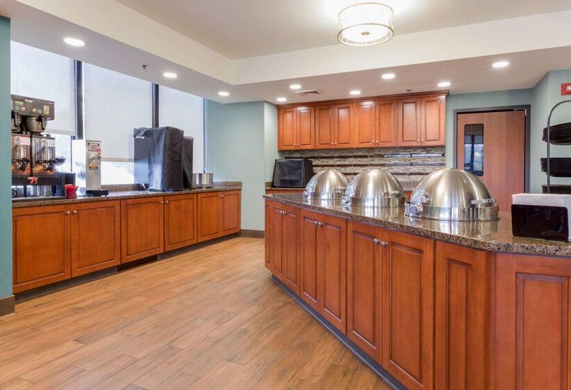 فندق Drury Inn & Suites Birmingham Grandview