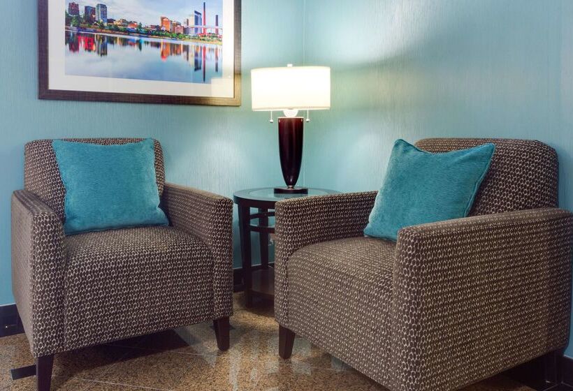 فندق Drury Inn & Suites Birmingham Grandview