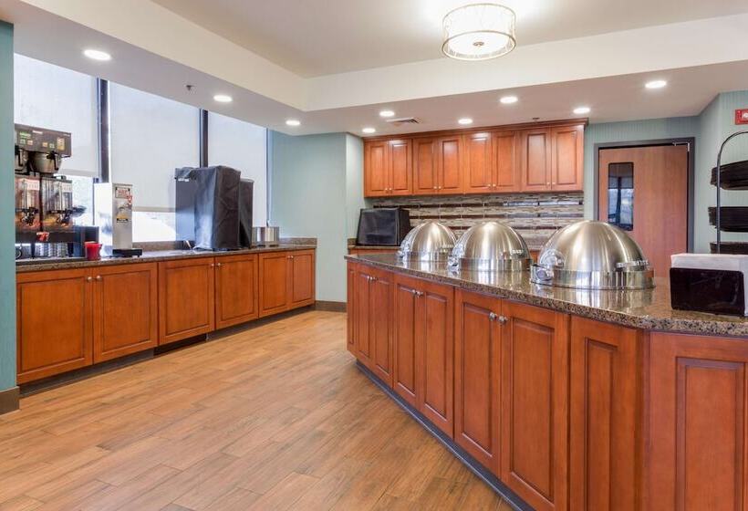 فندق Drury Inn & Suites Birmingham Grandview