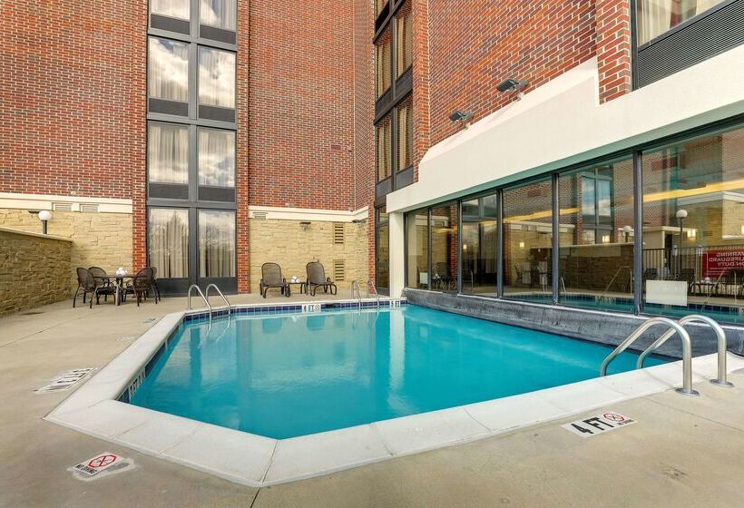 בית מלון כפרי Drury Inn & Suites Columbus Dublin