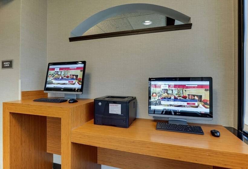 בית מלון כפרי Drury Inn & Suites Columbus Dublin