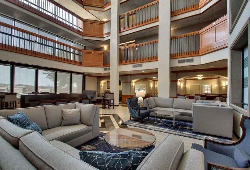 Отель Drury Inn & Suites San Antonio Northwest Medical Center