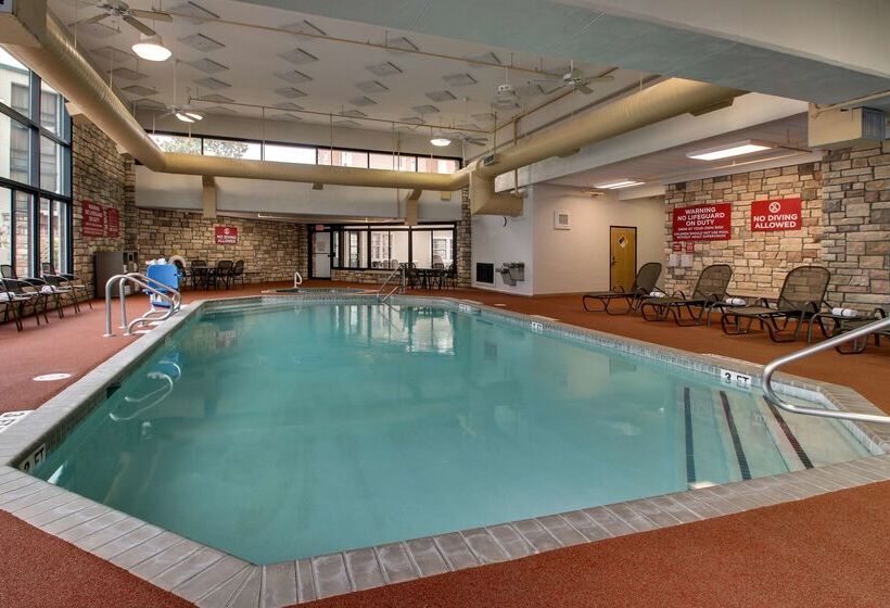 Отель Drury Inn & Suites San Antonio Northwest Medical Center