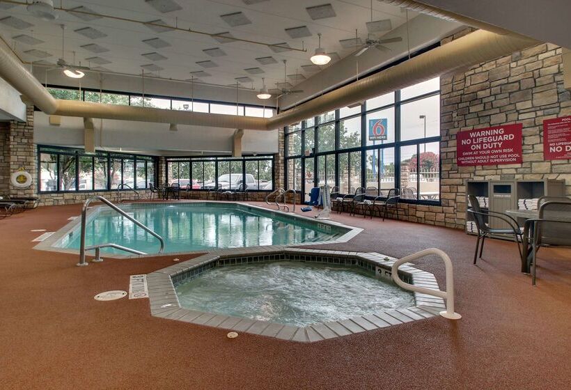 Отель Drury Inn & Suites San Antonio Northwest Medical Center