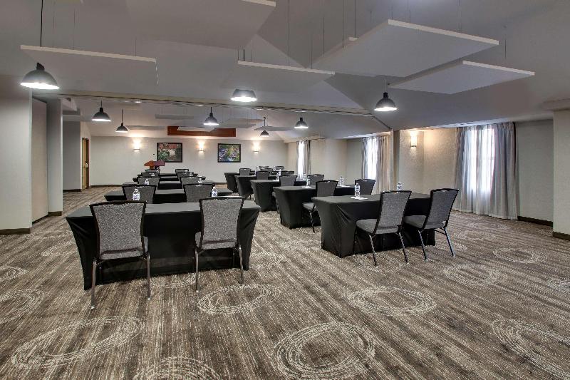 Отель Drury Inn & Suites San Antonio Northwest Medical Center