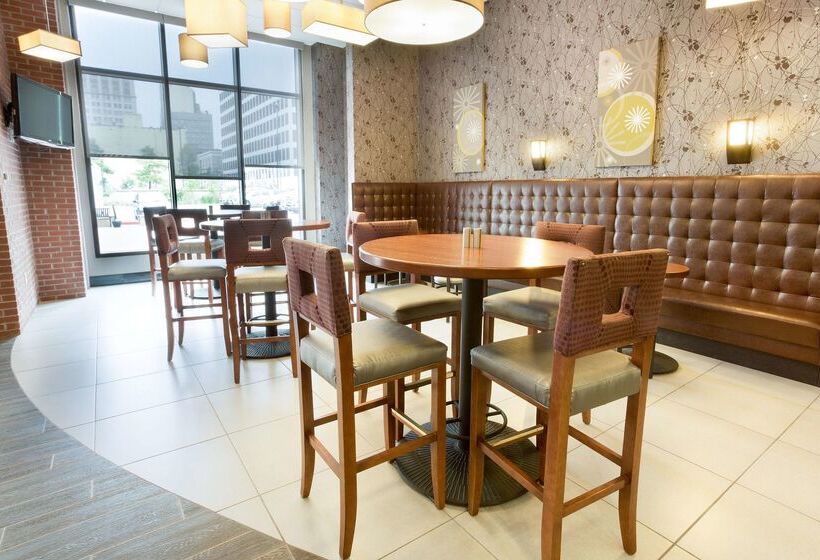 Drury Plaza Hotel New Orleans