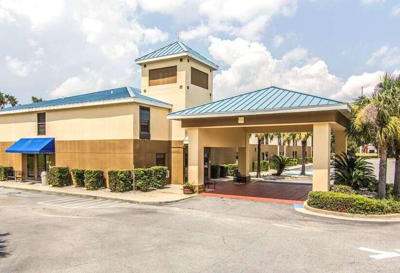 فندق Econo Lodge Darien