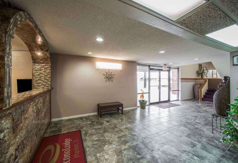 فندق Econo Lodge Marion