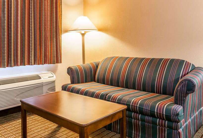 فندق Econo Lodge Vincennes
