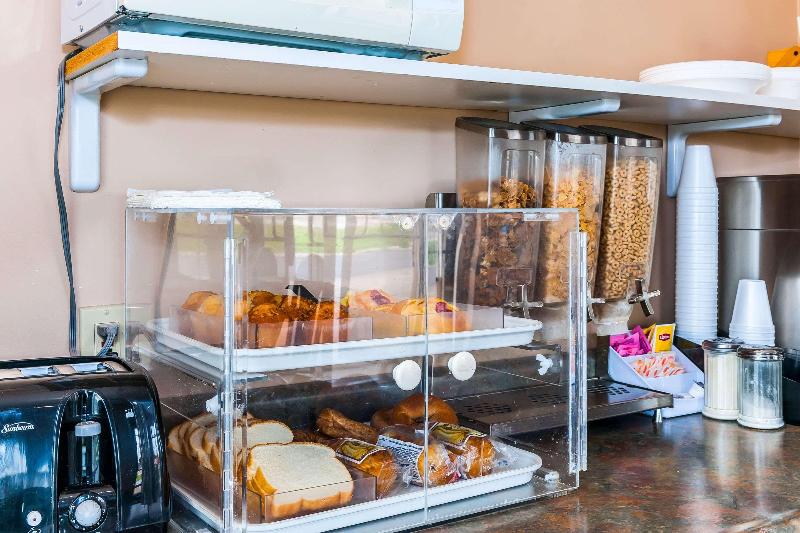 فندق Econo Lodge Vincennes