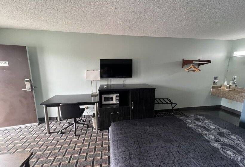 فندق Executive Inn