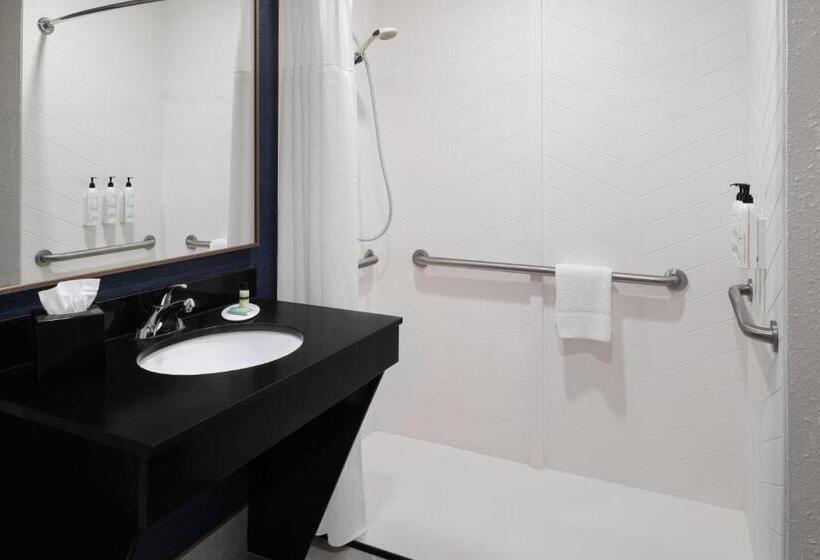 Отель Fairfield Inn Charlotte Mooresville Lake Norman