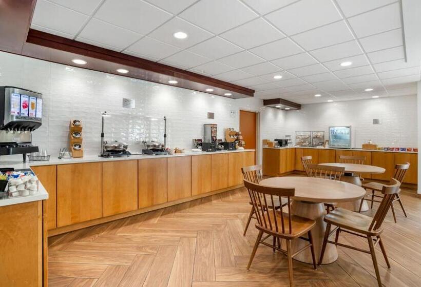 فندق Fairfield Inn & Suites Boone