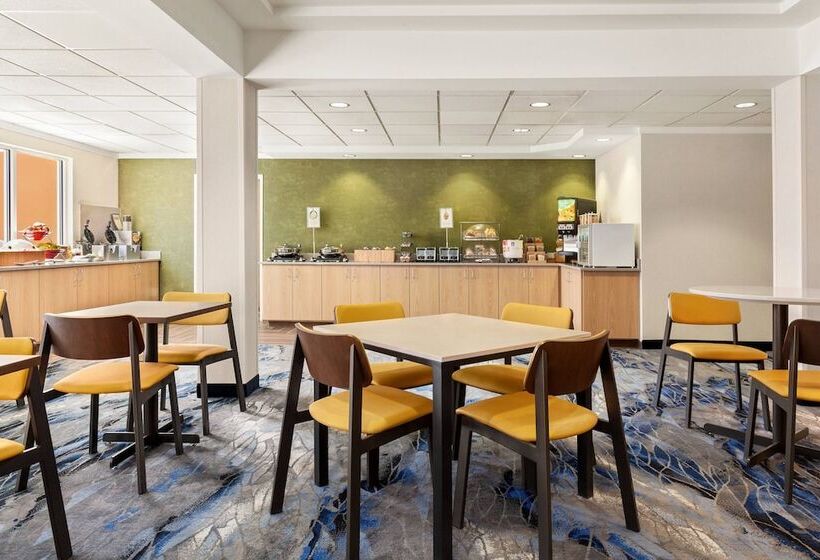 هتل Fairfield Inn & Suites By Marriott Reno Sparks