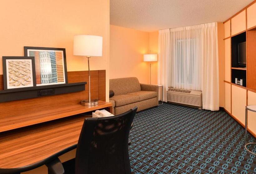 فندق Fairfield Inn & Suites Cleveland Avon