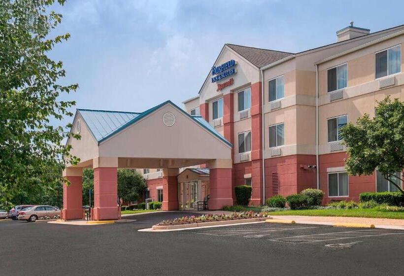 בית מלון כפרי Fairfield Inn Dulles Airport Chantilly