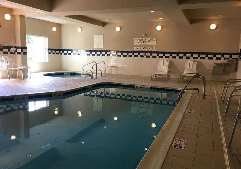 فندق Fairfield By Marriott Frankfort