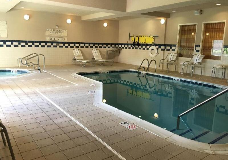 فندق Fairfield By Marriott Frankfort